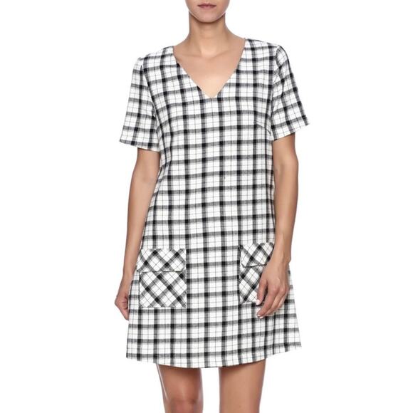 HYFVE Dress Plaid Flannel Shift Pockets V-Neck Black & White Zipper Size Large - Picture 1 of 15